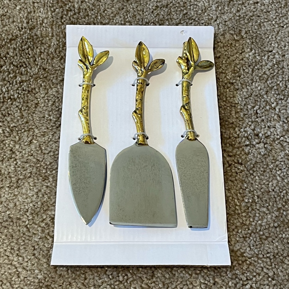 Beautiful Cheese Cutting Utensils
